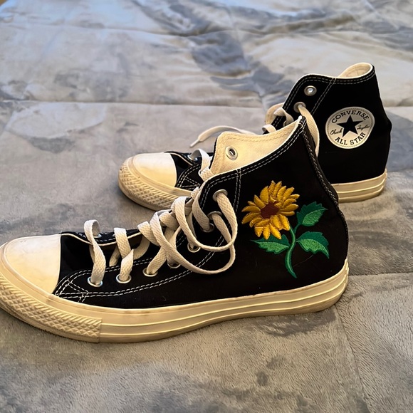 Converse Shoes - Custom sunflower Convers